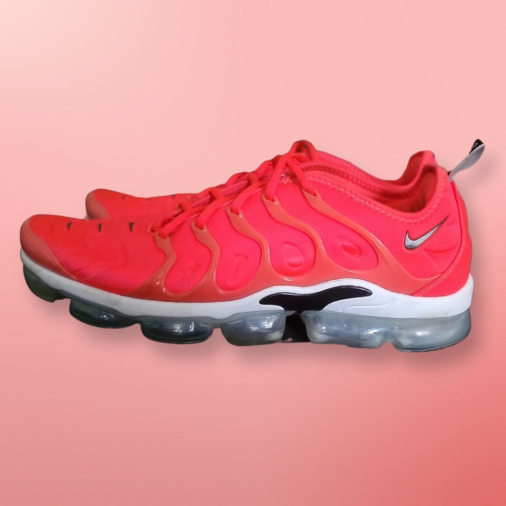 Nike Air VaporMax Plus Bright Crimson